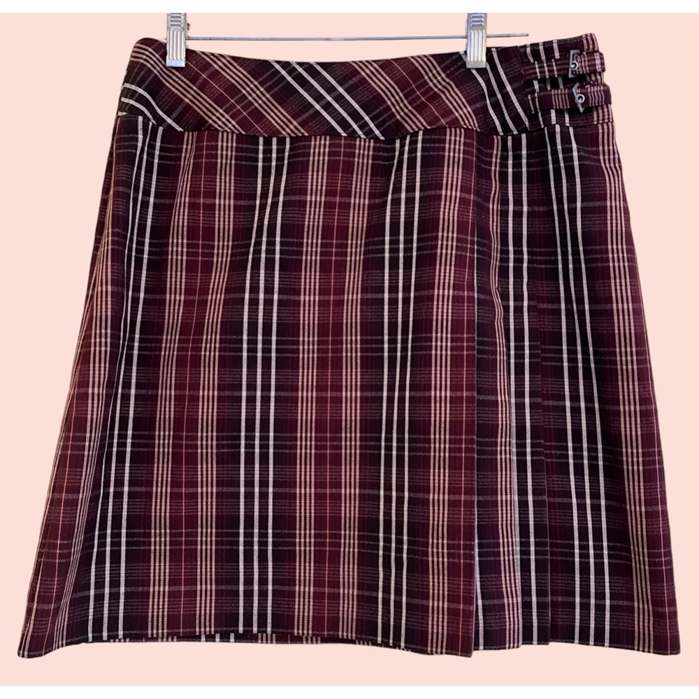 Izod Burgundy/Black/White Plaid Kilt Style Skirt 10